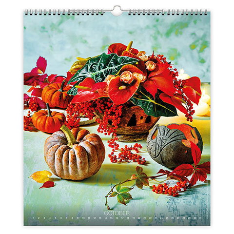 koledar-live-design-2026-EG-10 Koledar Live Design 2026 – prefinjena kombinacija cvetlic v šopku.