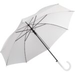 Dežnik Apolo – eleganten dežnik z gumiranim ročajem v barvi dežnika in avtomatskim odpiranjem, del kolekcije dežniki.